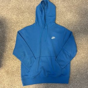 NEW Nike Club Fleece Hoodie